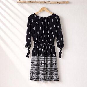 Maurice’s Medium Knee Length Polyester Print Dress